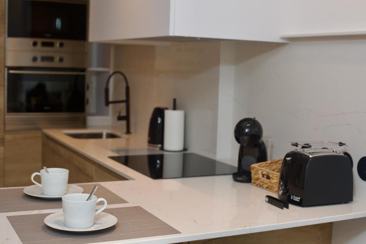 Suite 202 - 1 Bedroom Suite In Amando Perez Suites Ribadeo Exterior photo